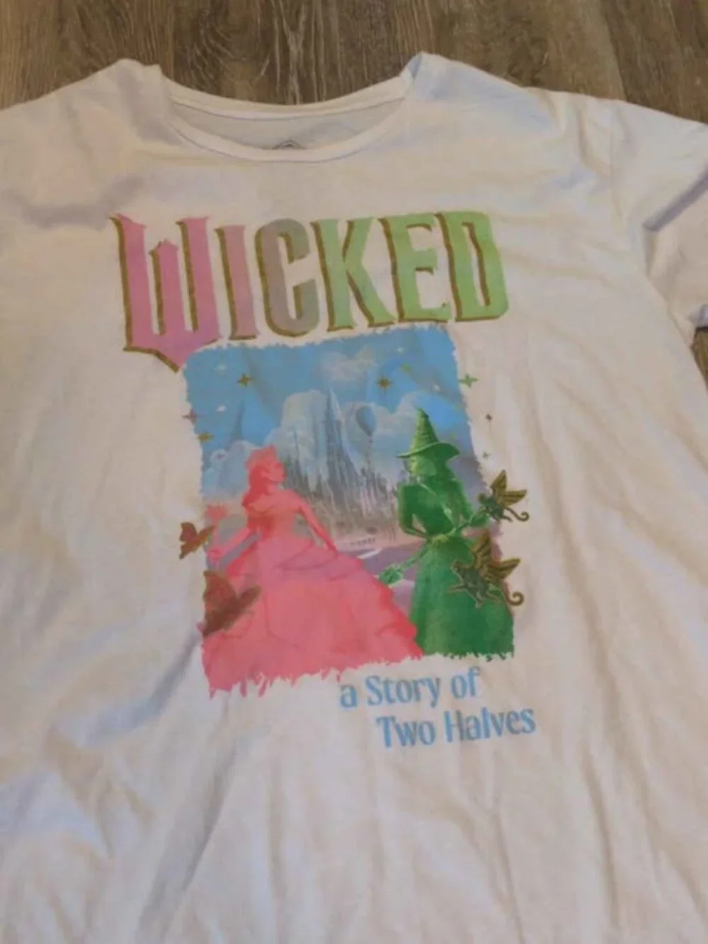 Wicked a Story of Two Halves T-shirt XL (14/16) girls